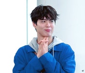 Pin oleh BOGUMellisse* di 💐B* GOOD BOY 굿보이 • 윤동주 Yoon DongJu 🥊👮 di 2025