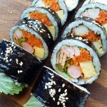 #혀니x김밥#김밥덕후#김밥스타그램#집김밥 #소세지김밥#고칼로리#살찌는사람나야나 #koreanfoods#kimbap” - 2020 | 요리, 김밥