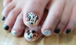 신촌네일/마포네일 bongsoonga_nail on Instagram: “노-샘👍 ᆞ ᆞ ᆞ #미키미니네일 #미키 #미니 #케릭터네일 #케릭터 #유리... 