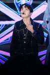 열에아홉:AHOPE (@AHOPE218) | Bts beautiful, Hoseok, Seoul music awards