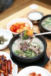 [땅이야기 맛이야기] 경북(17) 반백년 이어온 순대국밥의 인기, 단골식당 - 2020 | 식품 아이디어, 고기, 돼지