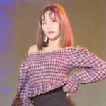 ♡Thank youna♡ บน Instagram: “purple #aoa #aoayuna #aoayunaria #yunaaoa #seoyuna #yuna #aoa유나 #서유나 #에이오에이유나... 