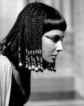 클레오파트라엔작품헤어 | Elizabeth Taylor for "Cleopatra" (1963) | 얼굴, 리즈