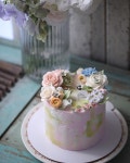 Maison Olivia 메종올리비아 в Instagram: «세상 예쁜 색 다 담아 케이크를 선물해요 🎁💕💕 #custommadecake #주문케이크... 