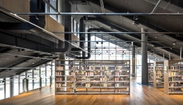 용인 남사 도서관 및 스포츠센터는 6,800세대가 이용하는 주거단지... 집이 주는 편안한 장소로 느껴질 수 있… | 건축, 도서관, 인테리어