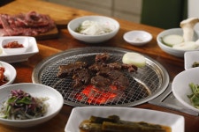 K-Turtle Geogujang Restaurant / 거구장  . . . #먹음직스러운 한정식 한상 #갈비구이 한상 #불판위에 지글지글 - 2020 | 식품 아이디어... 