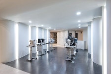 Consultorio medico에 있는 Fatima Gonzalez님의 핀 - 2023 | 의료 사무실 디자인