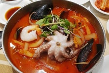 추울때 더 맛있다, 속이 탁 풀리는 전국 짬뽕 맛집 : 허브줌 | 식품 아이디어, 음식