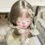 dolls !!에 있는 