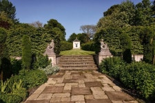 Thriepley House | 정원, 건축