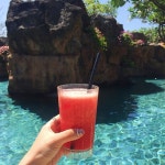 더운나라 오면 꼭 마시는 #수박주스 색감보소🍉😍 ㆍ ㆍ ㆍ ㆍ ㆍ