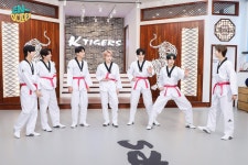 ENHYPEN (엔하이픈) EN-OCLOCK EP.22 in 2022 | Clock, Solo pics, Memory pictures