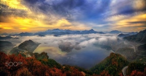 Okjeongho Lake - 전북 임실 옥정호의 아침.  Morning of Okjeong Lake ! | Scenic lakes, Landscape, Lake