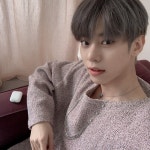 Donghyun/동현 - AB6IX/에이비식스 | Selca, Fotos