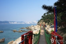 넘실 거리는 바닷가 마을 따라 걷는 아름다운 산책길, 부산 흰여울문화마을 절영해안산책로 | 풍경 사진, 한국, 아름다운