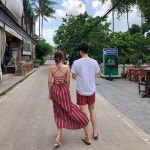 로맨틱홀릭 on Instagram: “#로홀#로맨틱홀릭 . . 와인에스닉 남자팬츠도 제작했지요😎✌️ 커플룩으로 강력추천드려요...