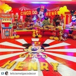 Imagem de 테마파크 por 미성 임 | Circo do mickey, Decoração festa mickey, Circo