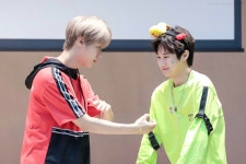 MarcoJi Hansol UNB / NEWKIDD 지한솔 유앤비 /뉴키드 한솔