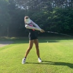 백스윙 스타트 때 크럽과 몸과의 거리를 유지하면서  올라가는것이 중요함  정효민  klpga  pro  golf  golfing  golfswing... 