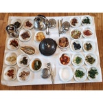 #백제장 엄마빠 바람 쐬러 남한산성 좀 가자고 하셔서 오랜만에 백숙 먹는 줄 알고 신났는데 산채정식 드시고 싶다시넹 급 서치했는데... 