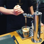 Getting my coffee for the day #coldbrewcoffee #nitrocoldbrew #starbucks #메종엠오 #먹스타그램 #나이트로콜드브루 #청담동카페... 
