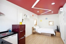 【홍천 노일강 펜션】 강, 바람, 몬드리안을 닮은 펜션 : 네이버 포스트 | 디자인