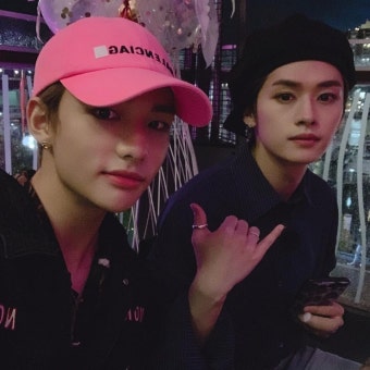 행복했던 호주의 밤️ #straykids #9 #STAY (com imagens) | Amor da minha vida, Cantores, Felix