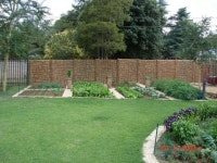 Herb and Veg garden by Designer Gardens Landscaping.  www.designergardenlandscaping.co.za | 텃밭, 정원