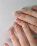 톤앤무드젤 313번💕 컬러문의 @icegelnail #icegel #아이스젤 #톤앤무드젤 - 2023 | 네일 컬러, 세련된 네일, 매니큐어 디자인