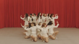IZONE-아비앙로즈 （La Vie en Rose）MV