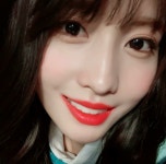 하늘을 나는 것 같다는데 I wanna know, know, know, know what is love? 사랑이 어떤 느낌인지 ××× #Momo #T… | Twice, Nayeon, Momo