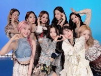 fromis_9 [프로미스나인] on Twitter | 민윤기, 케이팝
