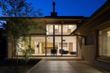 전통을 현재에 계승한 놀라운 선형의 미의 현대식 일본 전통 주택 | Japanese house, House, Architecture details