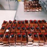 케익! 케이크! #케익#케이크#동경제과#도쿄#ケーキ#東京製菓#東京 | Holiday decor, Instagram posts, Holiday
