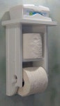 Imagen sobre Muebles auxiliares baño de 욱 송 en 휴지함 | Organizador de baño, Muebles para baños pequeños