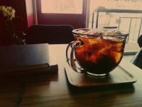 판도앞에 노란코끼리 카페 생김 비교적 저렴이라 졓음 뀨 근데 자리가 세개밖에 없다 좀만뭉개다 도서관들어가야쥬ㅣ