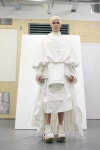 Central Saint Martins, csm, Fashion, The White Series, White Show | 1 Granary(이미지 포함) | 패션쇼, 패션 스튜디오, 런웨이 패션