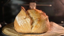 [Eng.] 우리밀(금강,조경 백밀), 수분율 78% / 탄력, 볼륨 보기 (Sourdough using The Flour Grown in Korea) - YouTube | 식품 아이디어... 