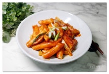 떡볶이 만들기 황금레시피 양념장 | Food, Vegetables, Carrots