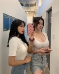 좋아요 10천개, 댓글 89개 - Instagram의 공지원(@flora__1012)님: 우리 커플룩 🍒 내... 