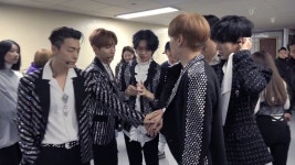 HEIRA on Twitter: SUPER SHOW 7 DVD 우리만의 구호😍 다~ 죽여!!!!!!!  #슈퍼주니어 #SuperJunior… 
