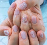 • Nail Design 자개 네일 ✨영롱함보소~! 2019 : 네이버 블로그 | 네일 아이디어, 옴브레 네일, 네일