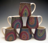 컵에 있는 영희 황님의 핀 | 도예, 점토, 도자기