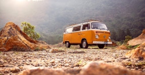 Alfonso Escalante님의 사진, 출처: Pexels | Digital nomad lifestyle, Trip, Volkswagen