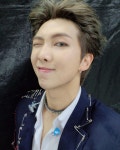 8k รายการ - RM (김남준) (@rm_bighitentertainment) บน Instagram: “여러분 덕에 오랜만에 살아있다고 느낄 수 있었어요.... 