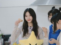 [Jeans ZINE] 우천 시 취소 특집 EP.1 갑자기 집캉스..?🌦| NewJeans - YouTube trong 2023