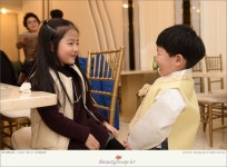 부천 블루미 파티하우스 돌스냅 • 블루미 파티하우스 돌스냅 • 더파티원 돌스냅 • 스퀘어원 더파티원 돌잔치 돌스냅… | 돌잔치, 플로렌스