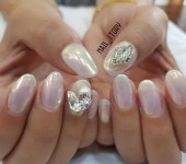 홍성네일아트  홍… | Nails, Diamond earrings 홍성네일이야기  왜케이쁜걸까💕  굿밤하세요 🙇‍♀️ OPEN. 🌞10:00 CLOSE.... 