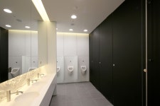 50 Victoria Embankment, London | 화장실, 기숙사