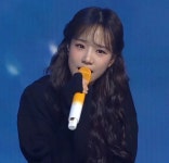 Image about kpop in Yuri (유리) 🐹🍧🧸🎗🎹🧡♥️ by Miscellaneous in 2021 | Yuri, Fun to be one, Kpop